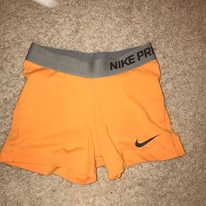 Nike spandex